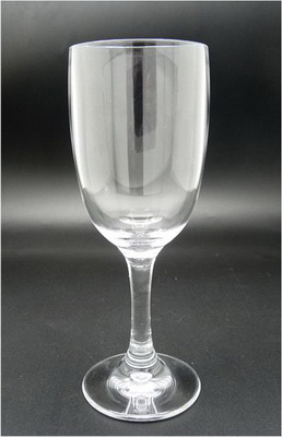 230ml - 7.7oz polycarbonate wine glasses